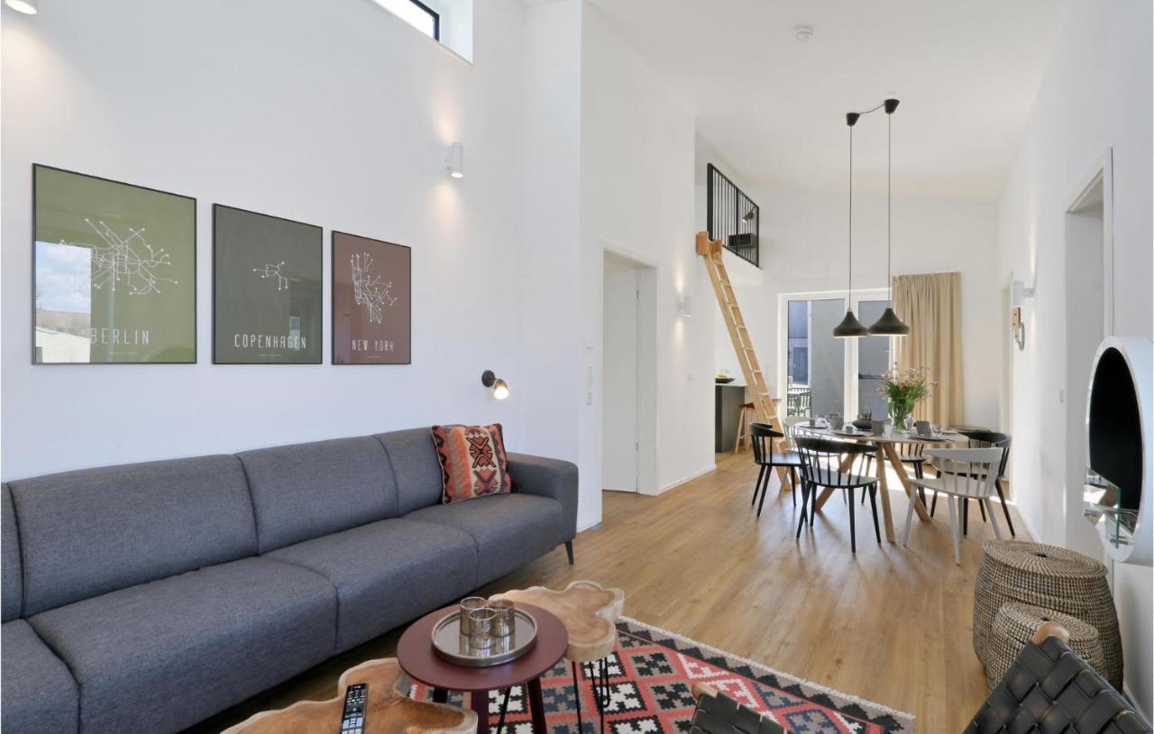 Amazing Home In Lembruch-Duemmer See With Kitchen ภายนอก รูปภาพ